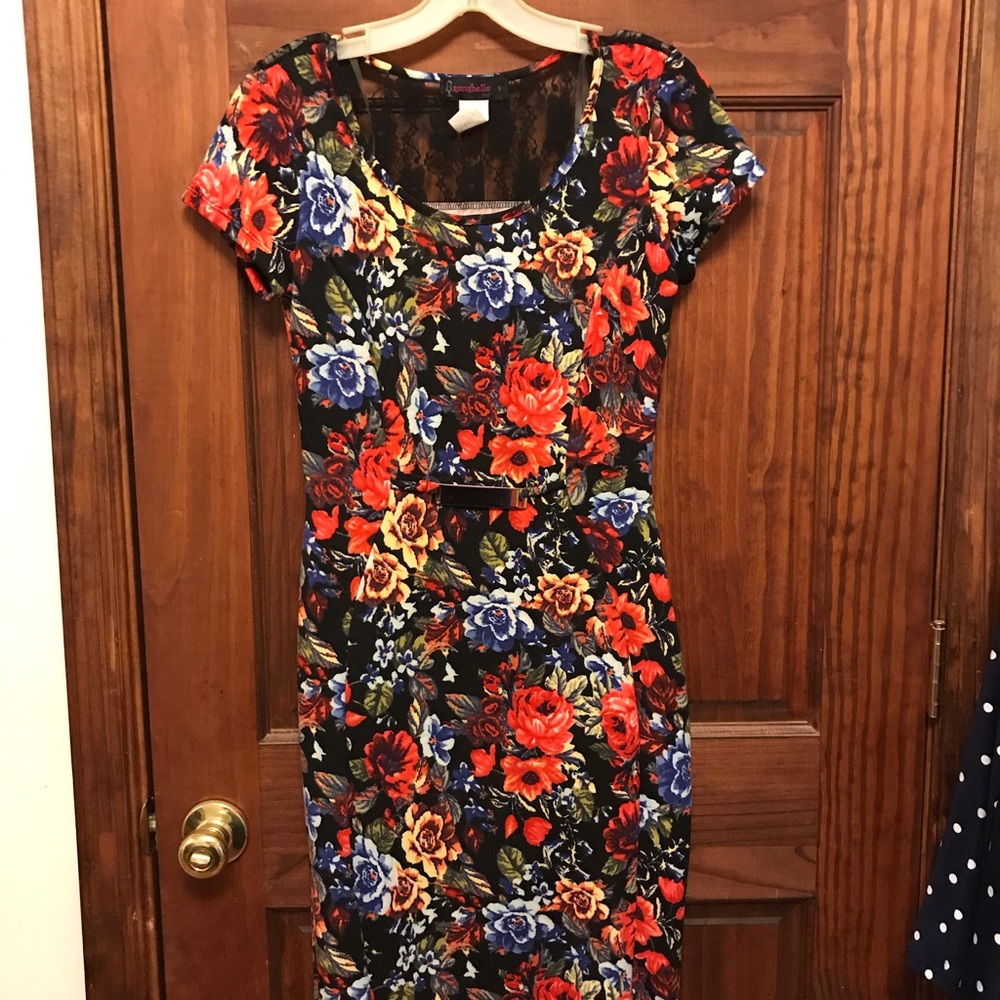 Ladies slimming dress